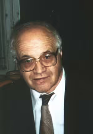 Зотин А. И., доктор биологических наук, профессор (1936–2000 гг)